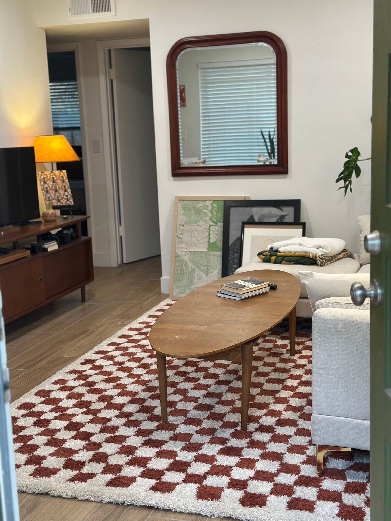 Building Photo - 2025 N Richland St