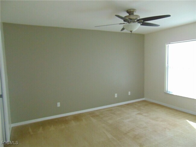 Building Photo - 9012 E Mac Ct