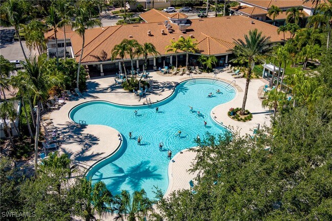 Building Photo - 4949 Kingston Way