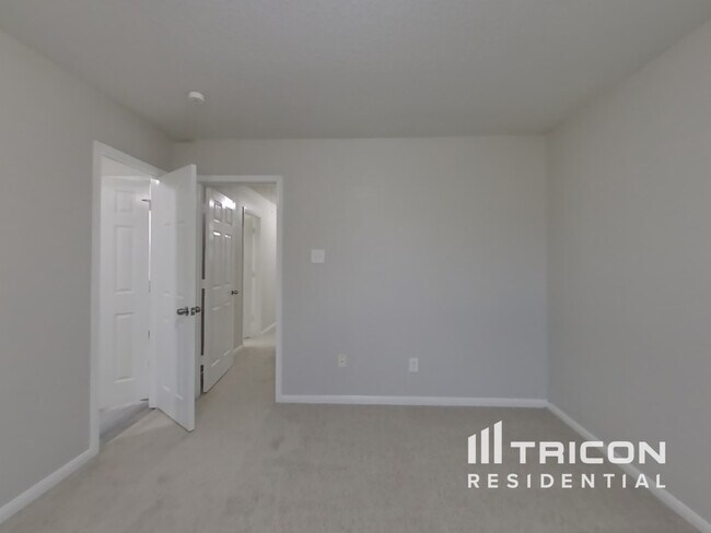Building Photo - 12303 Kings Garden Ct