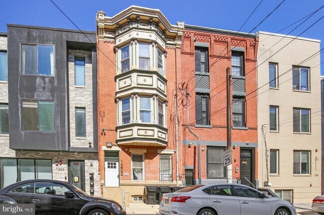Building Photo - 1202 N 7th St
