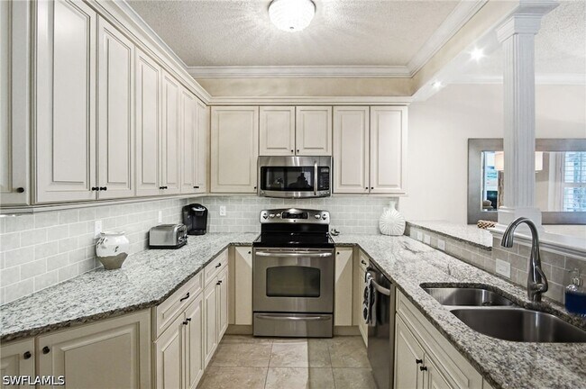 Building Photo - 77 Silver Oaks Cir