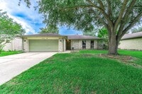 Building Photo - 15923 Dunmoor Dr