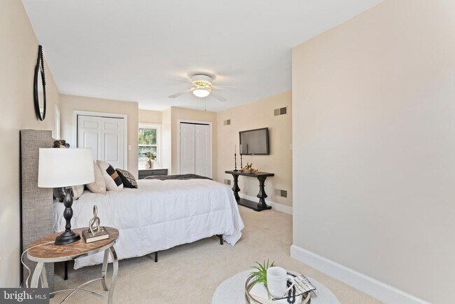 Building Photo - 710 Fishburn Rd