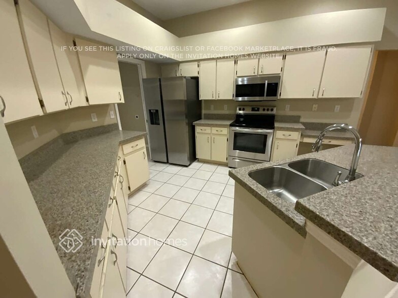 Building Photo - 9001 Westbay Blvd