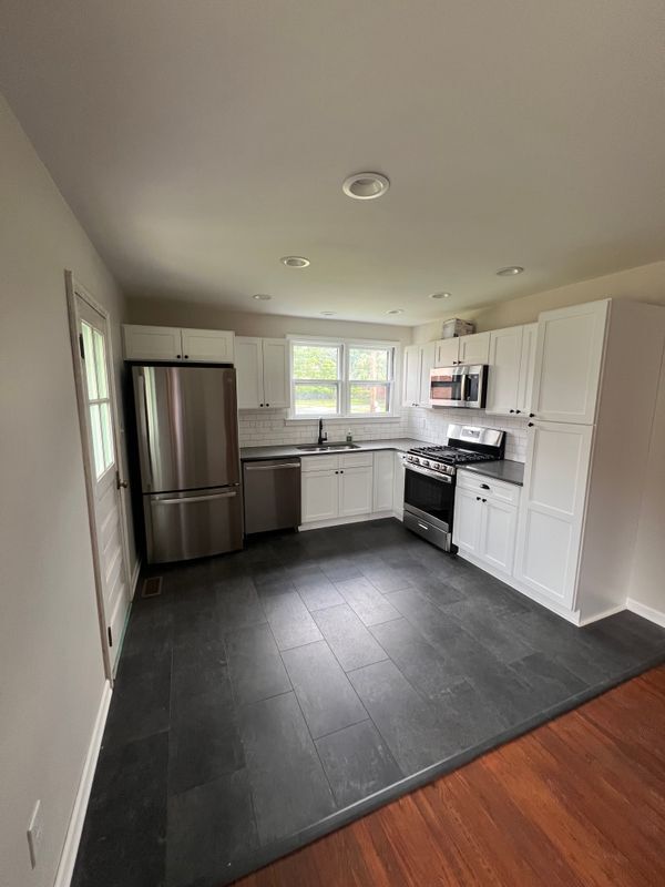 Building Photo - 1485 Brandt Ave