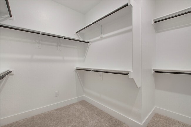 Building Photo - 4413 Cave Spgs St