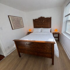 Building Photo - 1524 Naudain St