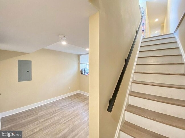 Building Photo - 2214 N Camac St