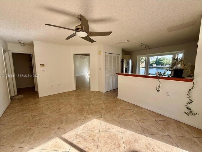 Building Photo - 12619 NW 11th Pl