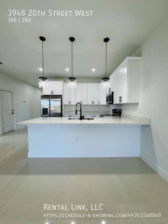 Building Photo - 3948 20th St W