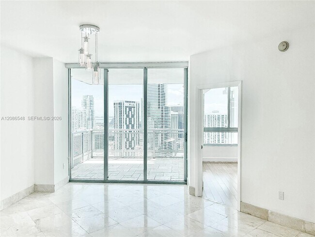 Building Photo - 350 S Miami Ave