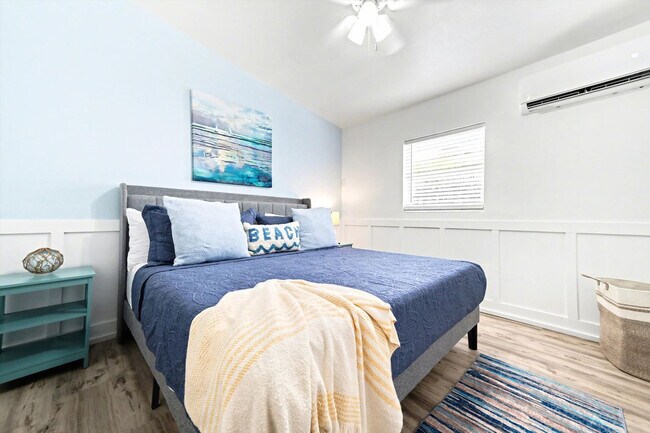 Building Photo - 711 E Gulf Blvd