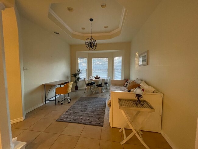 Building Photo - 14001 La Blanquilla Dr