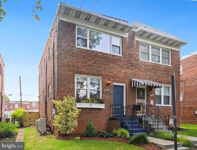 Primary Photo - 7524 Eastern Ave NW
