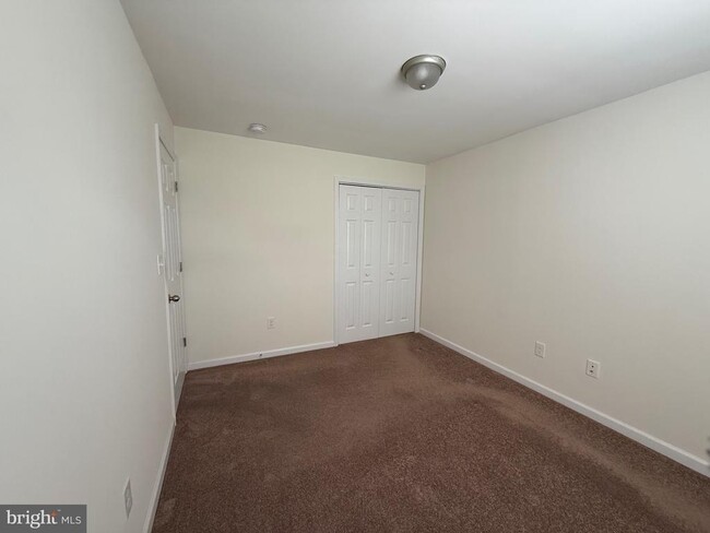 Building Photo - 273A Pennsville Pedricktown Rd