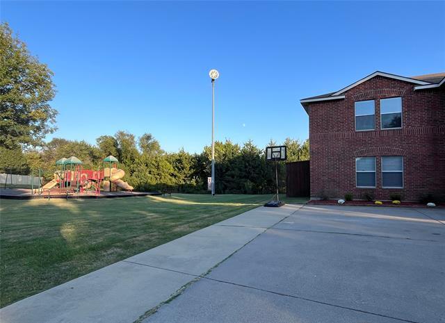 Building Photo - 1435 Foxwood Ln