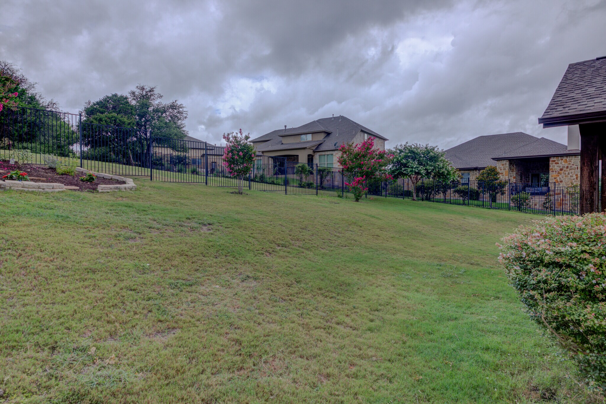 Building Photo - 308 Enchanted Hilltop Way