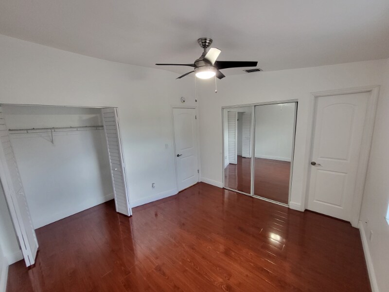 Building Photo - 20845 Grouper Dr