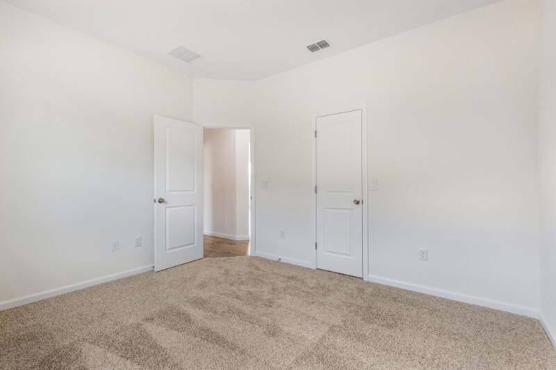 Building Photo - 3747 Watercliff Cir