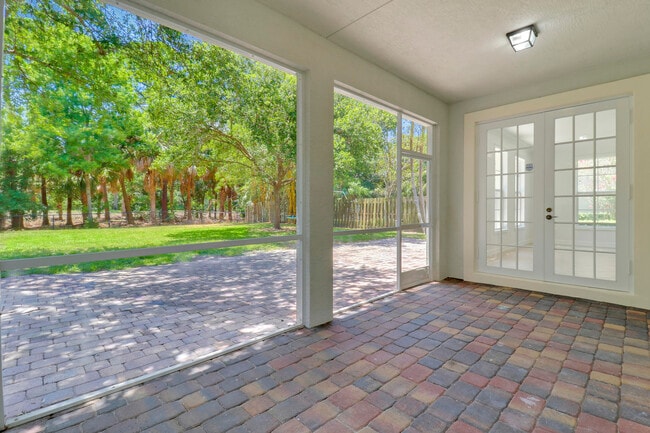 Building Photo - 112 Dunmore Dr