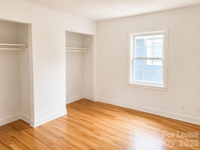 Building Photo - 405 Orange St