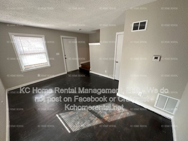 Building Photo - 4031 Wabash Ave