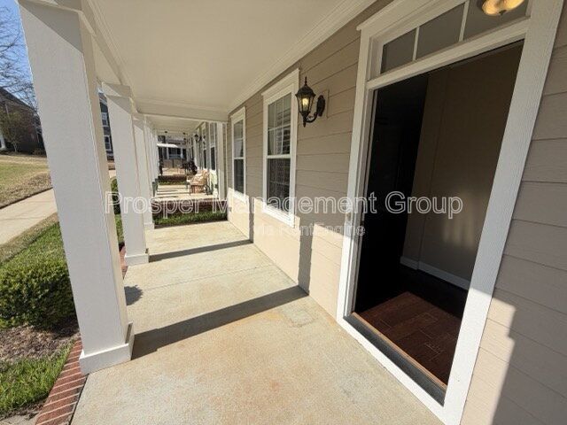 Building Photo - 11 Shadwell St