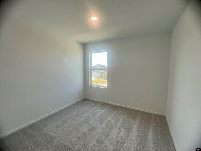 Building Photo - 16802 Great Highlands Dr