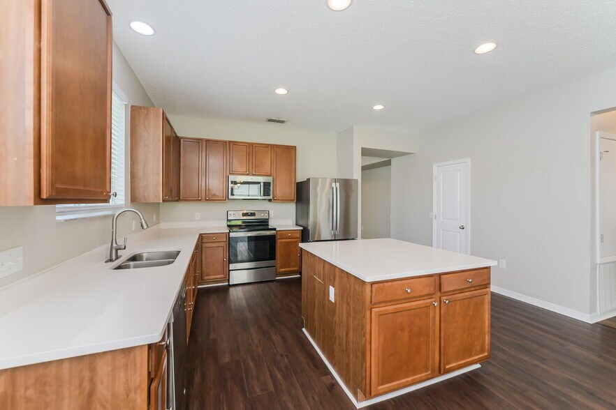 Building Photo - 917 Anchorage Ln