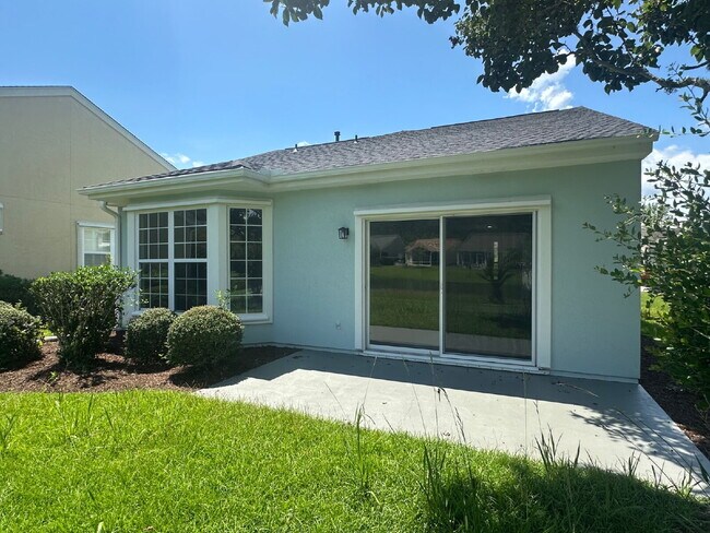 Building Photo - Gorgeous Renovated Two Bedroom Home in Sun City!