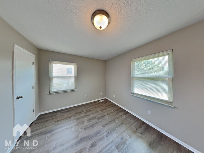 Building Photo - 3743 Lifford Ct