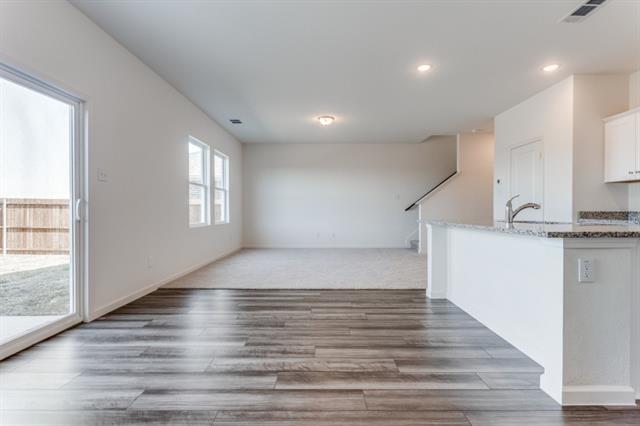 Building Photo - 616 Colgate Cir