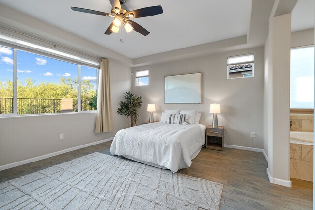 Building Photo - 14224 N Silverleaf Ln