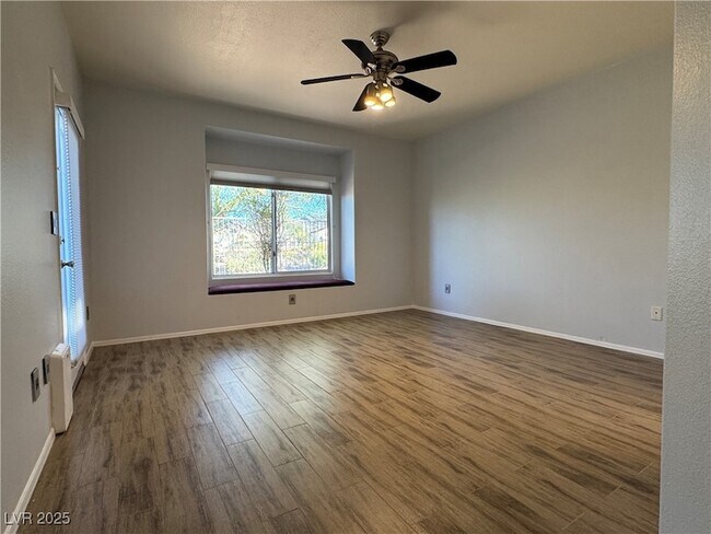 Building Photo - 1396 Couperin Dr