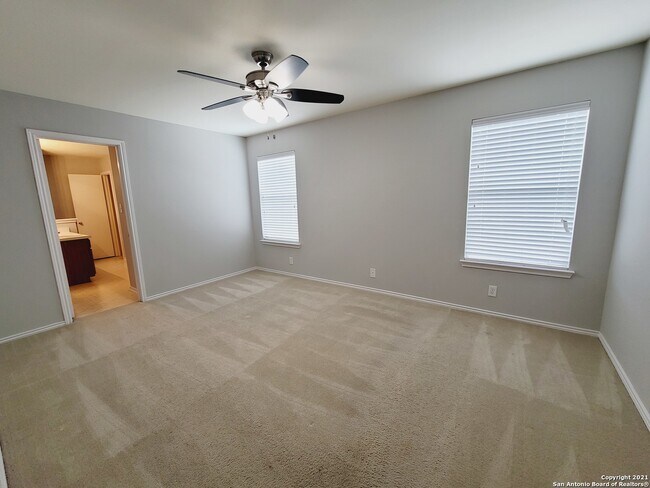 Building Photo - 8451 Chalk Hill Cove