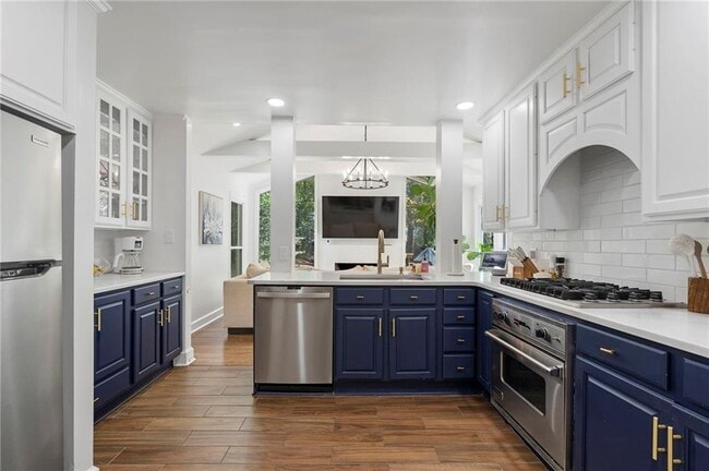 Building Photo - 2373 Virginia Pl NE