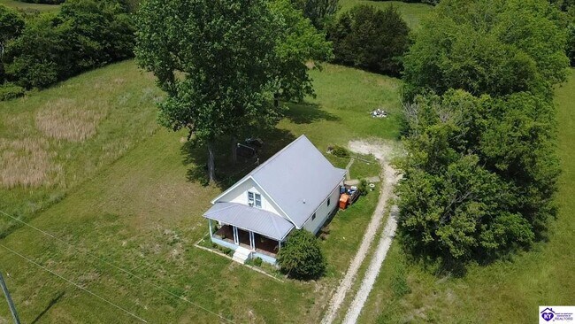 Building Photo - 354 Eve Hwy