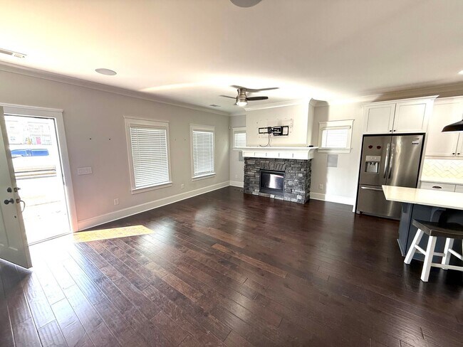 Building Photo - ** 4 Bed 2.5 Bath located in Pike Road ** Call 334-366-9198 to schedule a self-tour