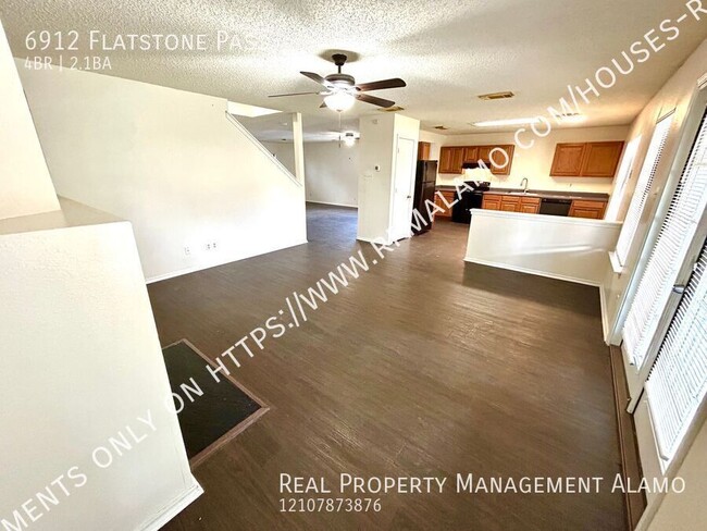 Building Photo - AVAILABLE! 4 Bedroom 2.5 Bath Two Story Ho...