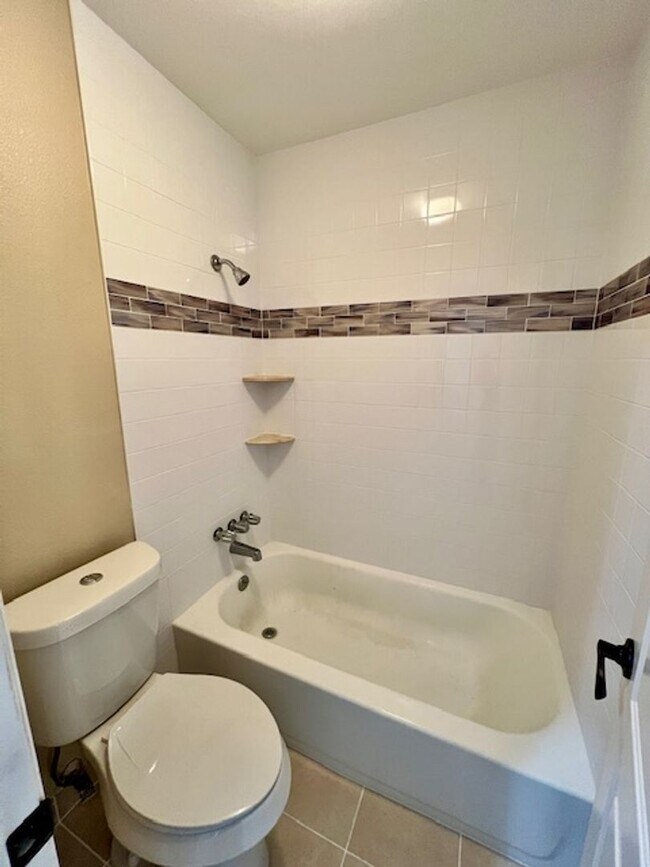 Building Photo - Beautiful remodel in Village at Anderson M...