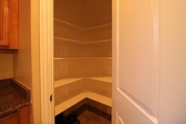 Building Photo - Traverse Mountain Home