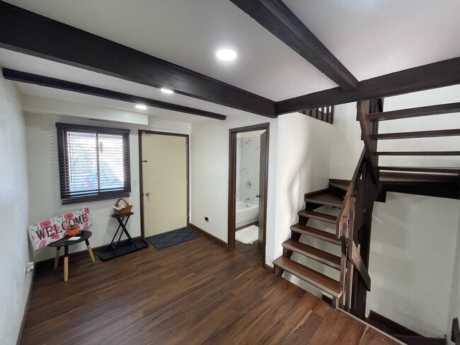 Building Photo - 149 Forest Ave