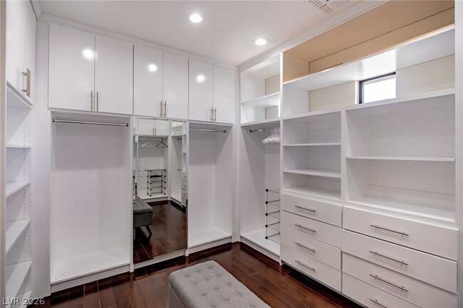 Building Photo - 69 Hawk Ridge Dr