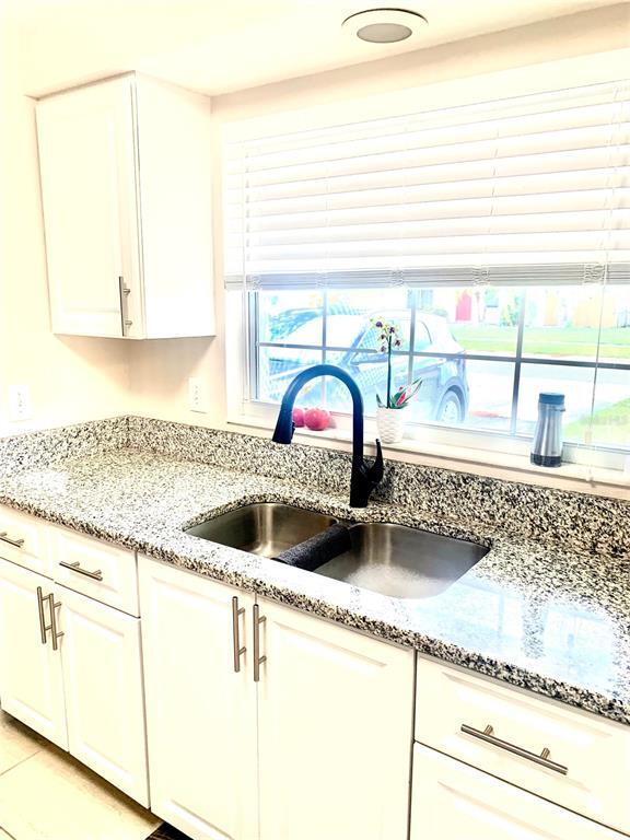 Building Photo - 5333 Duncanwood Dr