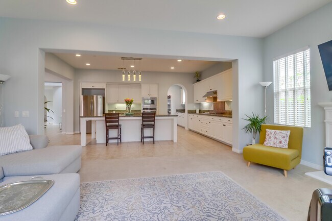Building Photo - 3637 Alander Ct
