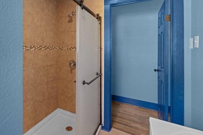 Building Photo - 1181 Graham St