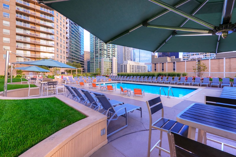 Building Photo - 525 N State St