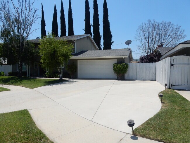 Building Photo - 1934 Buell Ct