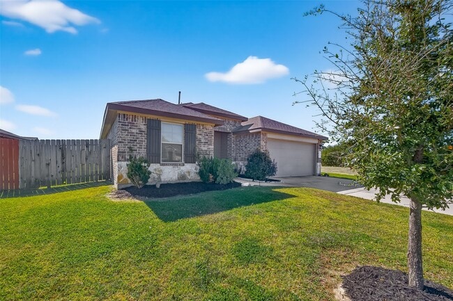 Building Photo - 3311 Specklebelly Dr.